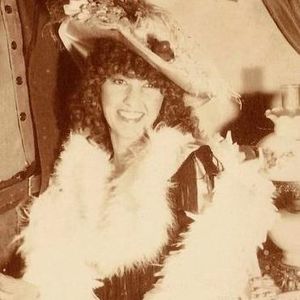 Meet your Posher, Sheila